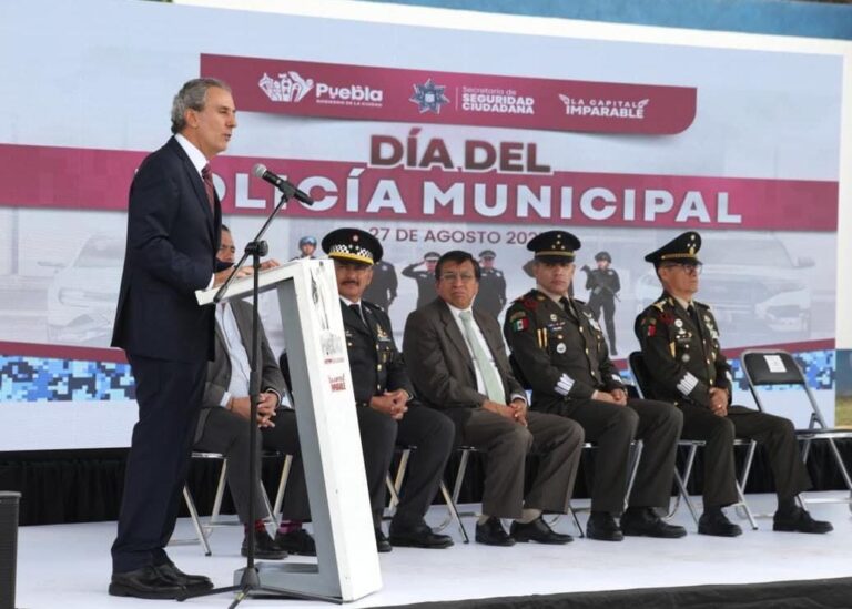 27Policías5