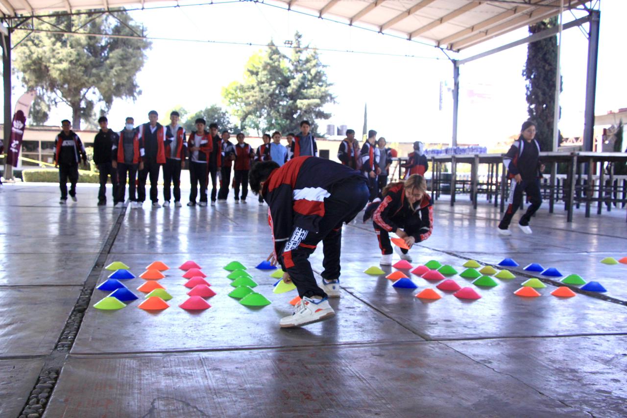 aa7a2a65-fd3a-4c7d-8a71-f7b78d725107