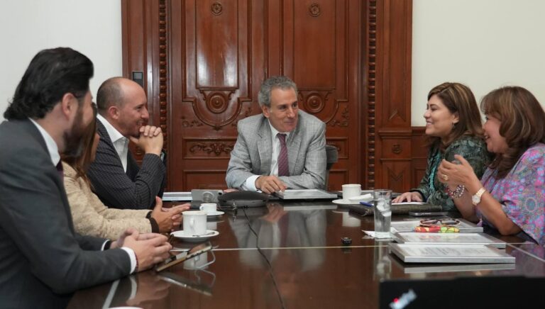 1ce0f71f-df11-438e-b6e2-341665655d12