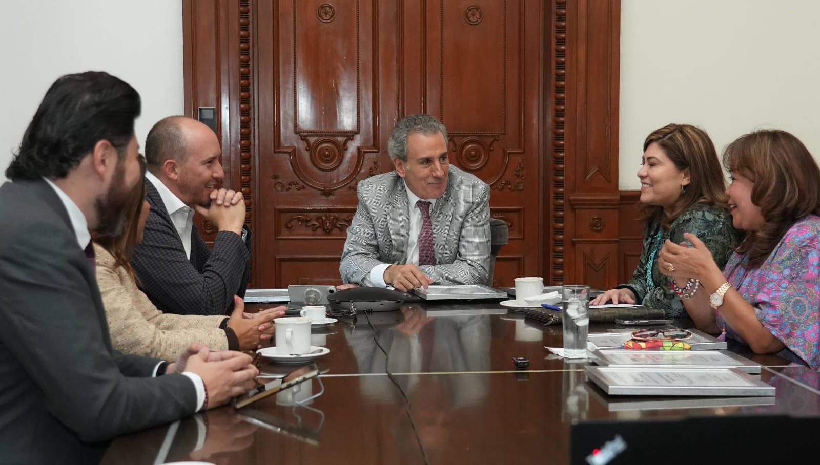 1ce0f71f-df11-438e-b6e2-341665655d12