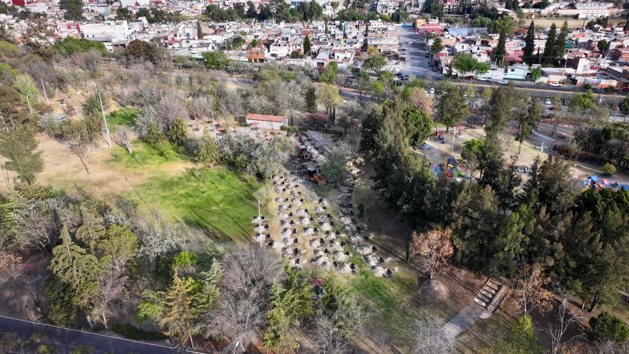 f5d0dc36-3211-4cc3-8f65-796b12ec9961