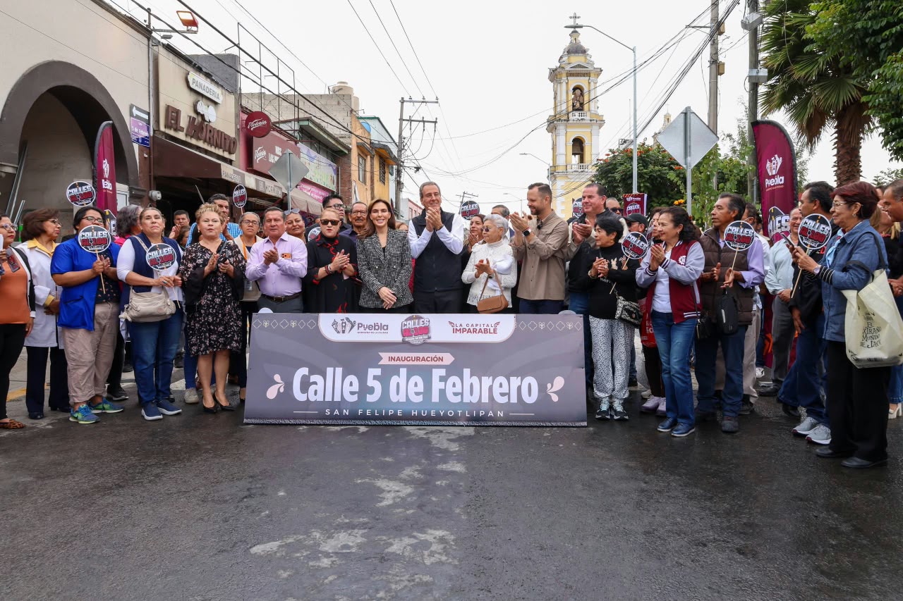 Pepe Chedraui entrega la rehabilitación de la calle 5 de Febrero en San Felipe Hueyotlipan