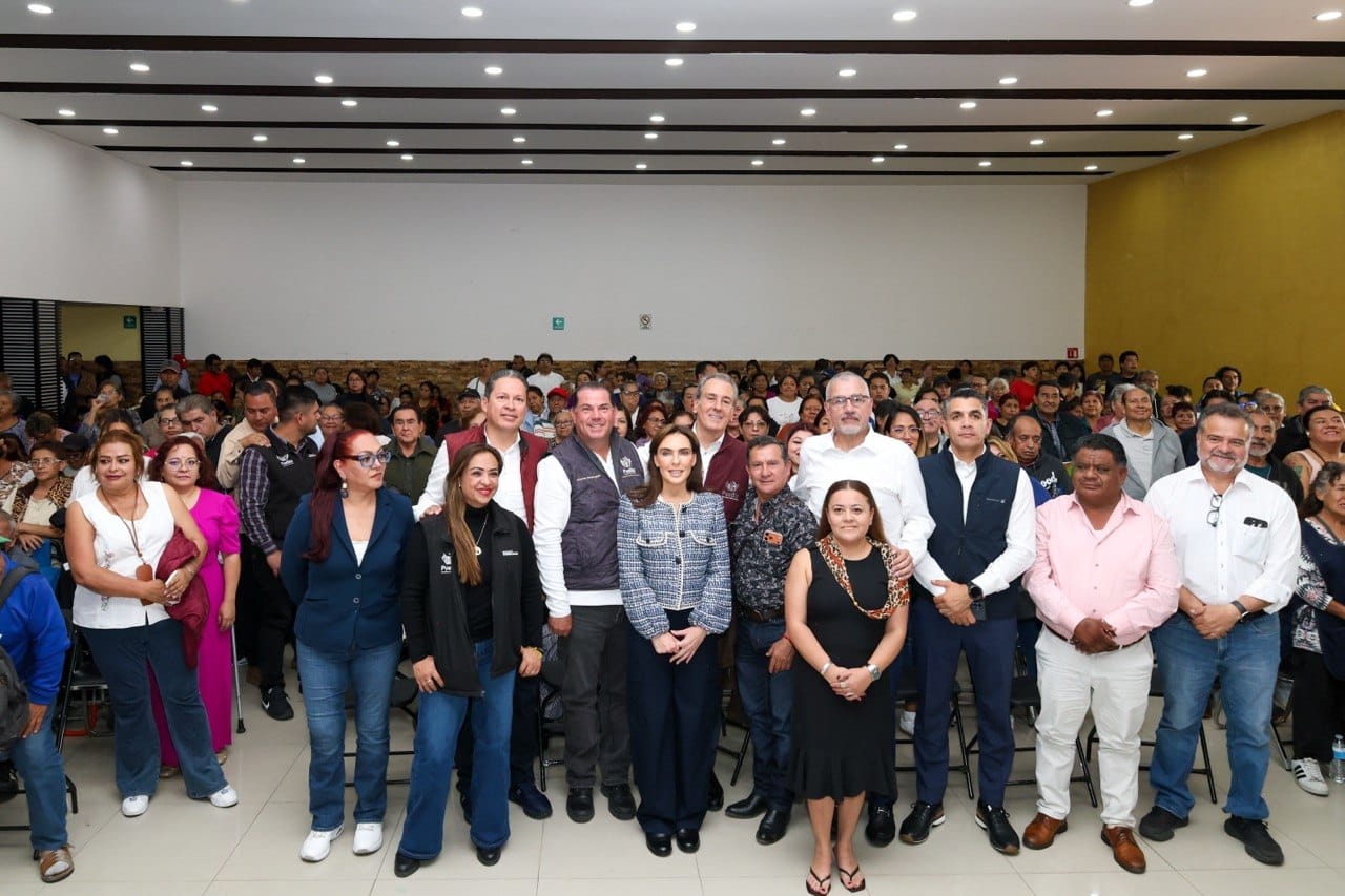 Pepe Chedraui entrega 42 mil despensas, obra vial y 450 créditos en Ignacio Zaragoza